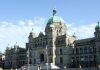 イービーBC州首相、アメリカ向け反関税広告の中止を発表 The Legislative Assembly of British Columbia, Victoria, Canada.