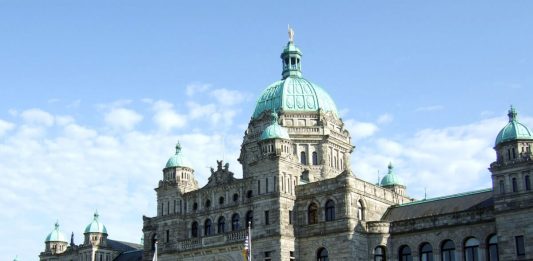 BC州政府施政方針、最優先は新型コロナからの回復 The Legislative Assembly of British Columbia, Victoria, Canada.