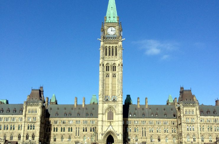 9月には半数以上の国民に新型コロナワクチン:トルドー首相 Parlament, Ottawa, Canada; File Photo by Japan Canada Today