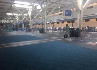 日本に一時帰国、入国体験をレポート2 yvr duriing pandemic; Photo © the Vancouver Shinpo