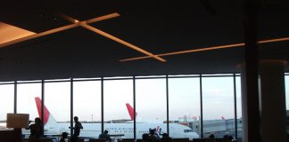 日本に一時帰国、入国体験をレポート3:日本帰国 2 パンデミック前の成田空港Photo by Keiko Nishikawa