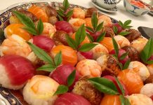 公邸で会食・レセプションの料理を担う 味の外交官、公邸料理人 竹内えみさん 彩理も華やかなてまり寿司。Photo courtesy of Consulate-General of Japan in Vancouver