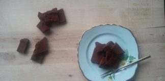 「アボカド生チョコ」 ナダで楽しむ食の世界。生クリームの代わりに熟れたアボカドを使った生チョコ。