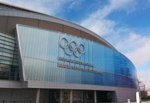 リッチモンドでマスク着用義務化 Richmond Olympic Oval in British Columbia; Photo by © Vancouver Shinpo