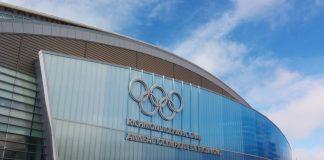 リッチモンド市でマスク着用義務付け来週にも Richmond Olympic Oval in British Columbia; Photo by © Vancouver Shinpo