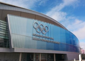 リッチモンド市でマスク着用義務付け来週にも Richmond Olympic Oval in British Columbia; Photo by © Vancouver Shinpo
