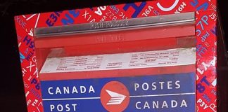 日本へのクリスマスカードは3日までに、サンタへの手紙は10日まで Canada Post ©The Vancouver Shinpo