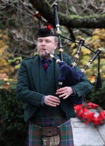 Lament by piper Edward Mcllwaine on November 11, 2020. Photo by ©︎Toru Furukawa/ The Vancouver Shinpo