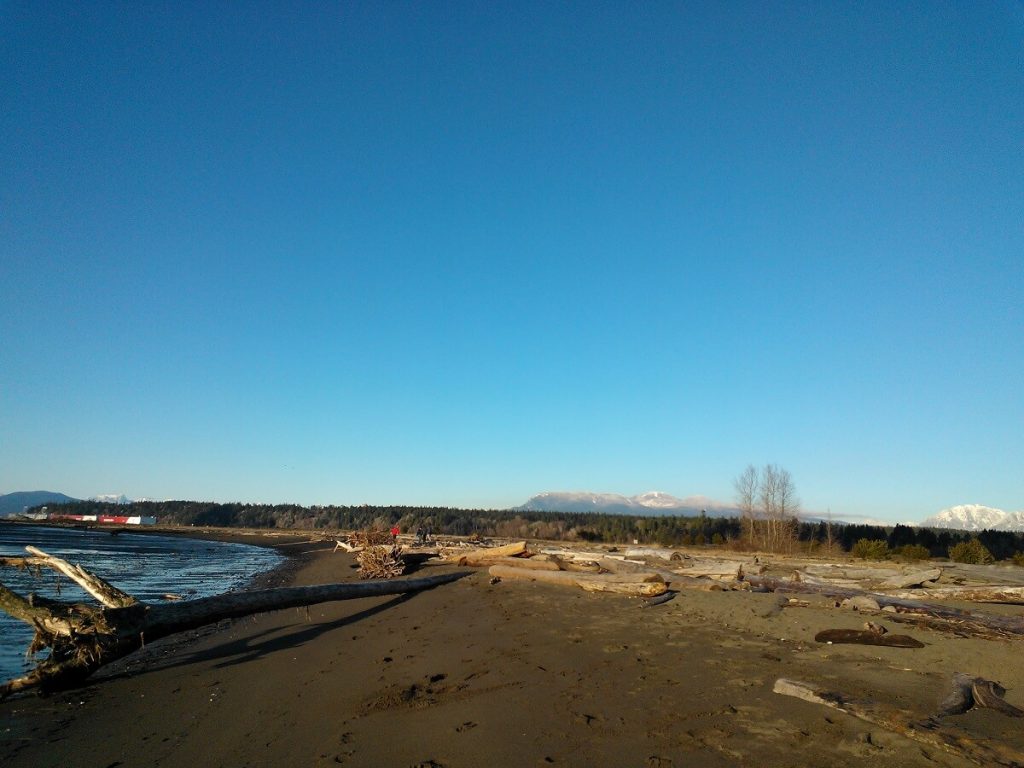 出発点は砂浜のビーチ　©The Vancouver Shinpo