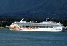 大型クルーズ船の入港禁止期間を延長、経済的打撃は避けられず Alaska cruise ship by © The Vancouver Shinpo