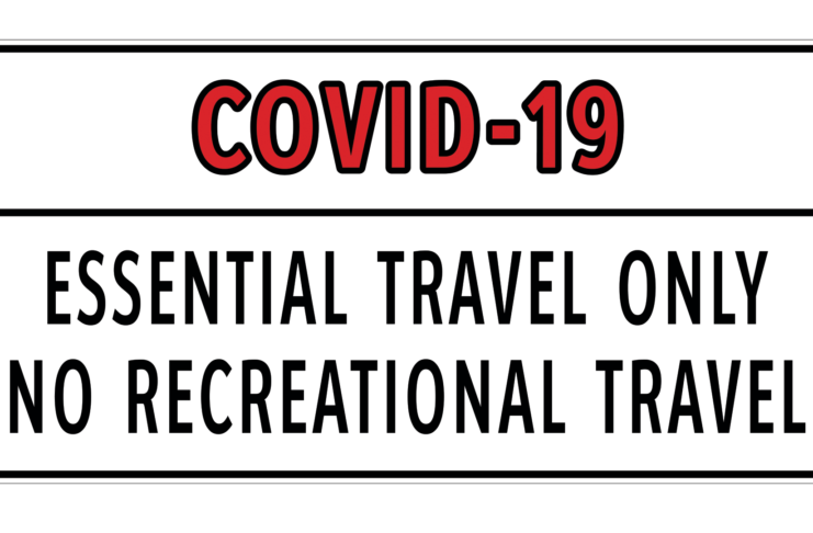 BC州政府、移動規制を即日実施へ、違反者には罰金も BC州が保健区域境界や州境に設置する看板。From BC government website