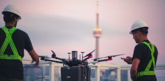 トロントで、移植用の肺を世界で初めてドローン輸送 ドローンで移植用の肺を届けた。Photo courtesy of Unither Bioelectronics