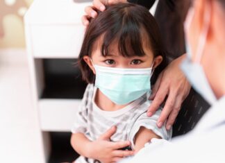 新型コロナ、RSV、インフルエンザが増加で、タム公衆衛生局長がマスク着用を勧める