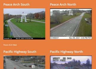 アメリカの陸路旅行者受け入れ再開で、避寒者スノーバードが南へ 11月8日のピースアーチとパシフィックハイウェイ国境の様子。©the Vancouver Shinpo