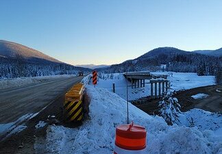 コカハラハイウェイが1月19日一般車向けに再開 一般車両も通行が可能となったコカハラ・ハイウェイのホープ・メリット間。Photo courtesy of Province of British Columbia