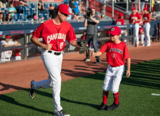 バンクーバー・カナディアンズがナットベイリー・スタジアムに帰ってくる! バンクーバー・カナディアンズが3年ぶりにナットベイリー・スタジアムでプレイする。Photo courtesy of Vancouver Canadians