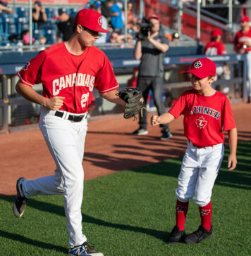 バンクーバー・カナディアンズがナットベイリー・スタジアムに帰ってくる! バンクーバー・カナディアンズが3年ぶりにナットベイリー・スタジアムでプレイする。Photo courtesy of Vancouver Canadians