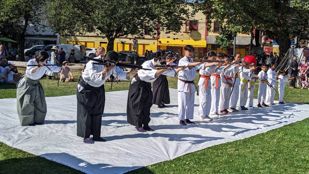 武仙会カナダのデモ。2022年7月30日オッペンハイマー公園。Photo by Japan Canada Today