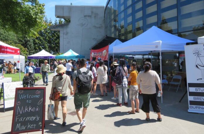 Nikkei Farmers Market「産地直送」。2022年7月24日。日系文化センター・博物館。Photo by Japan Canada Today