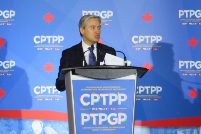CPTPP会議に出席したシャンパーニュ大臣。2019年2月、バンクーバー市で。Photo by The Vancouver Shinpo