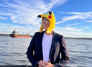 日本語教師・高羽洋平さん「自分」というネームブランドを世界へ 陽気な「洋平先生」。