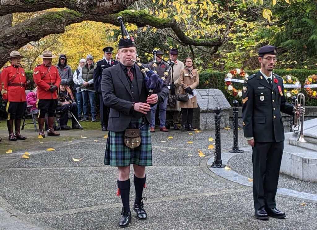 Lament by Piper Edward Mcllwaine; November 11, 2022, Stanley Park. Photo by The Vancouver Shinpo