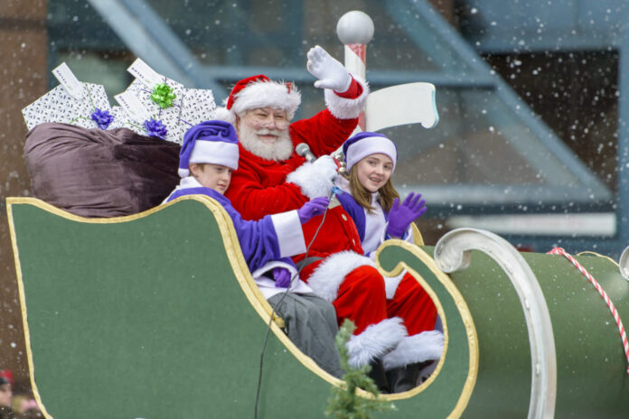 バンクーバー・サンタクロース・パレード。Photo from the website of Telus Presents Vancouver Santa Clause Parade