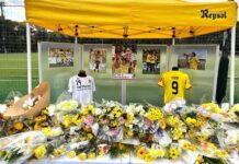 工藤壮人選手、バンクーバーに来てくれてありがとう 工藤選手が長く在籍していた柏レイソルの今シーズン最終戦では献花台が用意された。2022年11月千葉県 柏市 日立柏総合グラウンド。Photo by ©Koichi Saito