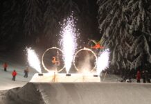 この冬もやっぱりウィスラー!年末年始もイベント満載!!(後編) ファイアー&アイスショー。2016年12月撮影。Photo by ©Hideo Noguchi