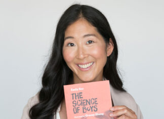 The SCIENCE of BOYS~科学のチエで初恋にチャレンジする物語~ 次の作品執筆も進む 妹尾エミリーさん。写真提供:妹尾エミリーさん