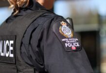 自閉症の先住民少年、病院で手錠をかけられる Photo from Metro Vancouver Transit Police website