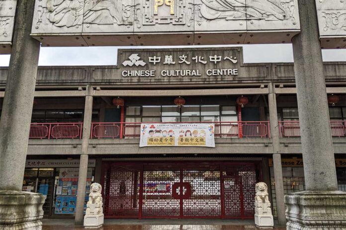 バンクーバー市チャイナタウンにある中華文化センター。Photo by Japan Canada Today