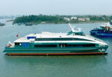 高速旅客フェリー、バンクーバーでザトウクジラと衝突 バンクーバーとナナイモをつなぐフェリー「Hullo」。Photo provided by the Vancouver Island Ferry Company (VIFC)