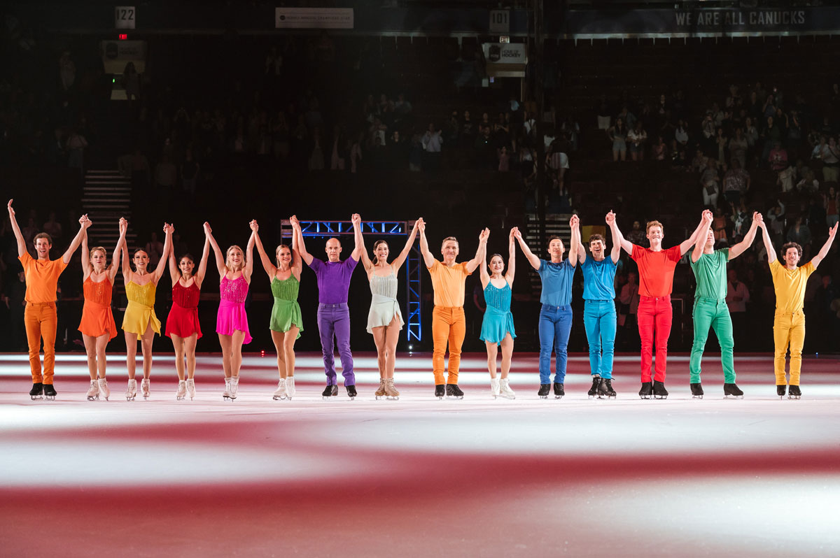 出演スケーター全員で。2023年5月18日、Rogers Arena, Vancouver。 Photo credit: Timothy Nguyen, Photo provided by Stars on Ice Canada