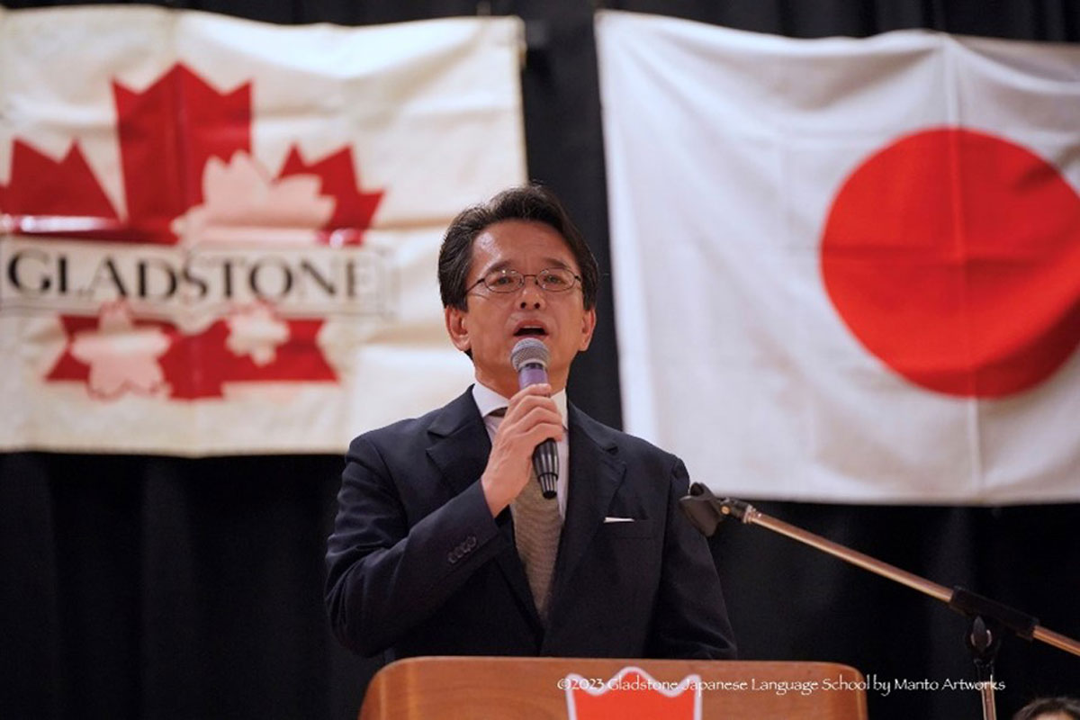 Grad Stone 「4年ぶり人数制限なしの卒業式」グラッドストーン日本語学園 | 日加トゥデイ/JC Today