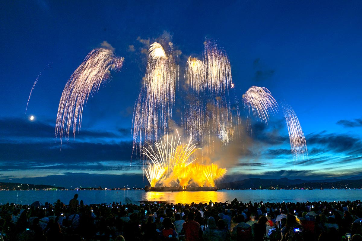 Australia in Honda Celebration of Light 2023; July 22, 2023, English Bay, Vancouver. Photo by Koichi Saito