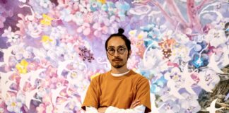 池田学 北米初大規模個展 “Flowers from the Wreckage” 前編「ウィスラーマウンテンから新たな海へ」 池田学さん。オデイン美術館/ウィスラー。Photo by Leo FK/Japan Canada Today