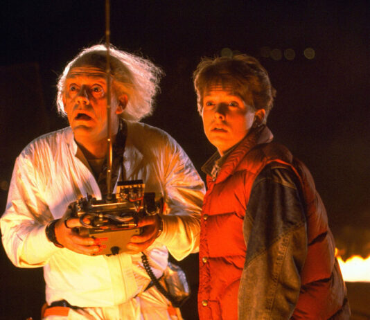 バンクーバーで “Back to The 80s” 強く明るいアメリカへのノスタルジー、だけでは終わらない80年代映画の魅力 バック・トゥ・ザ・フューチャーの一場面。Photo courtesy of VIFF