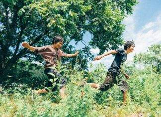 「世界を走り続ける監督」VIFF上映『怪物』是枝裕和監督、日加トゥデイ単独インタビュー 映像がきれいな子どもたちのシーン。映画「怪物(Monster)」より。Courtesy of VIFF