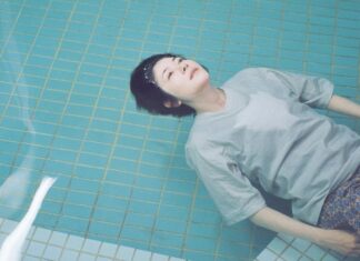 「静かな元気をくれる」映画『アンダーカレント』今泉力哉監督インタビュー 演技派女優の真木さん。「アンダーカレント」より。©2023"Undercurrent”FilmPartners