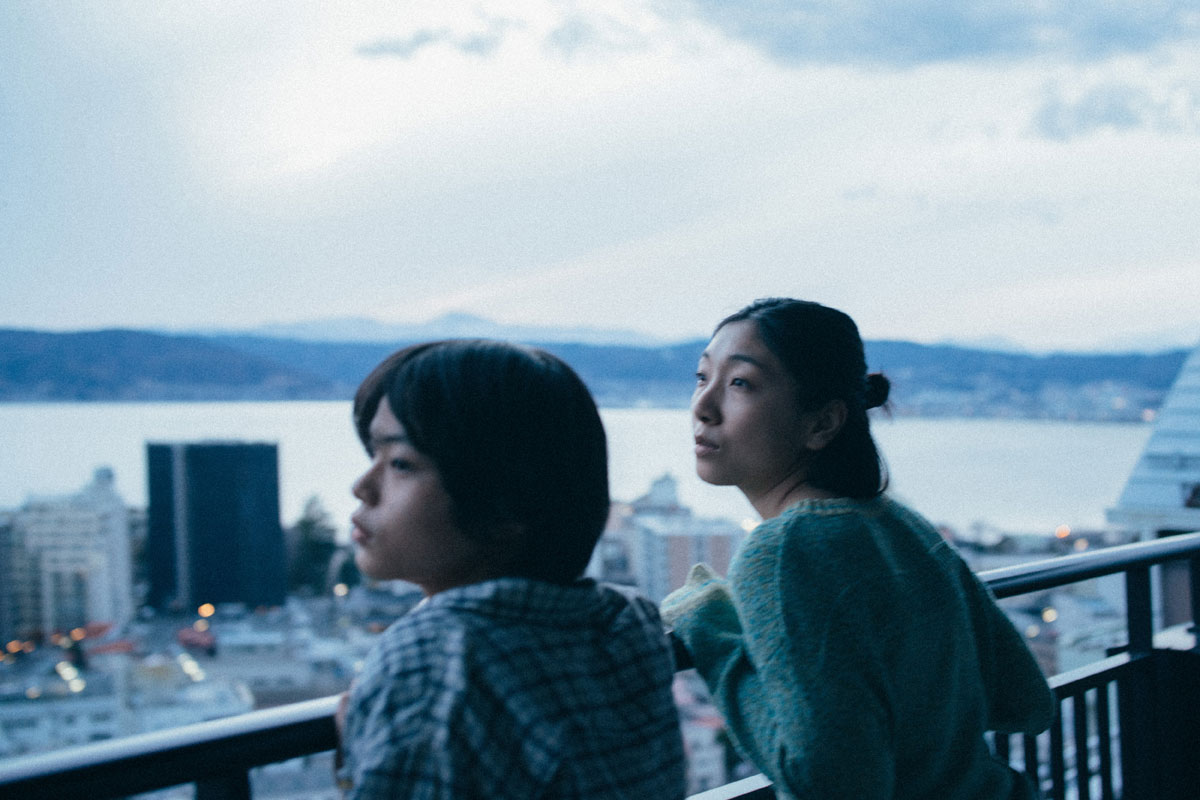 「万引き家族」でもお馴染みの安藤サクラさん（右）。映画「怪物（Monster）」より。Courtesy of VIFF