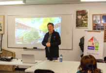 建友会、第11回年次総会開催 再任が決まった松原会長。2023年11月9日、バンクーバー市。写真提供:建友会