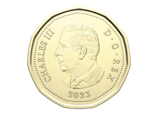 チャールズ国王の肖像入りカナダドルコイン、12月上旬から流通 チャールズ国王の肖像が刻まれた1ドルコイン。Photo provided by Canadian Royal Mint