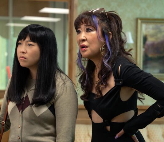 毒親に育てられた正反対の姉妹が繰り広げる、心あたたまるコメディー「Quiz Lady 」(Jessica Yu監督) 「Quiz Lady 」より。Courtesy of TIFF