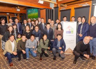 建友会10周年記念パーティー 建友会10周年記念パーティー。2023年11月26日、バンクーバー市。写真:建友会