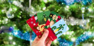 トランスリンクがクリスマス映画「エルフ」記念コンパスカード発売 「エルフ」デザインコンパスカードは4種類。Photo by TransLink