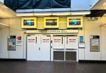 メトロバンクーバーのバス・シーバス、24日朝から通常運行へ ストライキの影響で閉鎖されたウォーターフロント・ステーションのシーバス入り口。2024年1月22日、バンクーバー市。Photo by Japan Canada Today