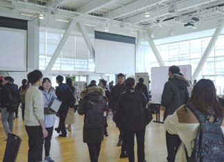 カナダと日本の学生を繋ぐ企業紹介イベントに約300名が参加 photo credit: Japan Canada Chamber of Commerce