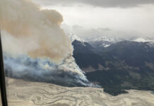制御不能の山火事でフォート・ネルソン住民に避難命令 The Truax Creek wildfire (K70302) located approximately 12 kilometres northeast of Gold Bridge. The BC Wildfire Service Facebookより