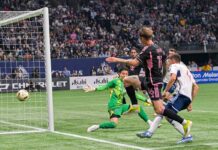 ホワイトキャップス、インテル・マイアミに惜敗 シュートを阻止するGK高丘。インテル・マイアミ戦。2024年5月25日、BCプレース。Photo by Koichi Saito/Japan Canada Today